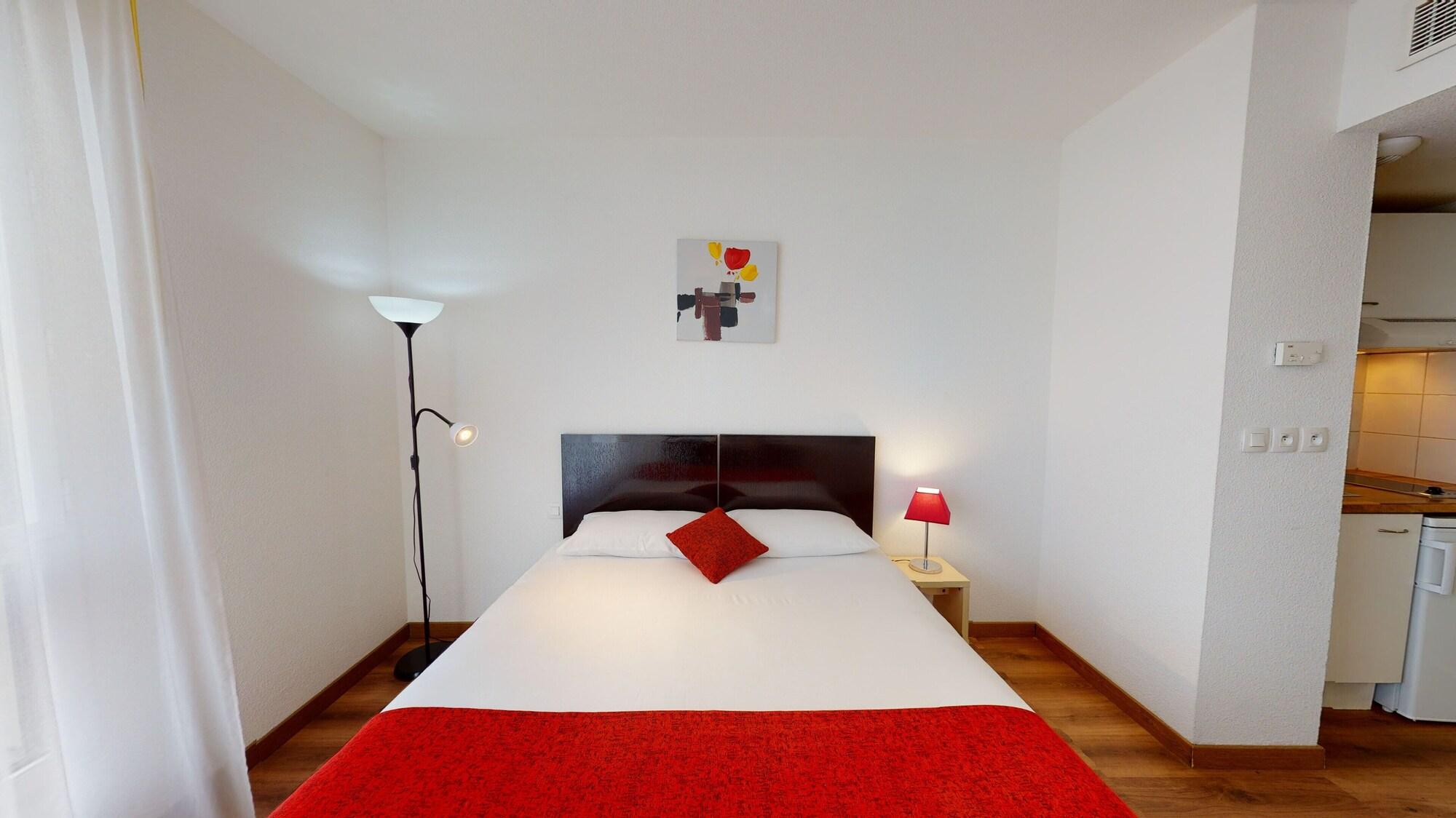 Alezan Hotel & Residence Toulouse Exterior photo